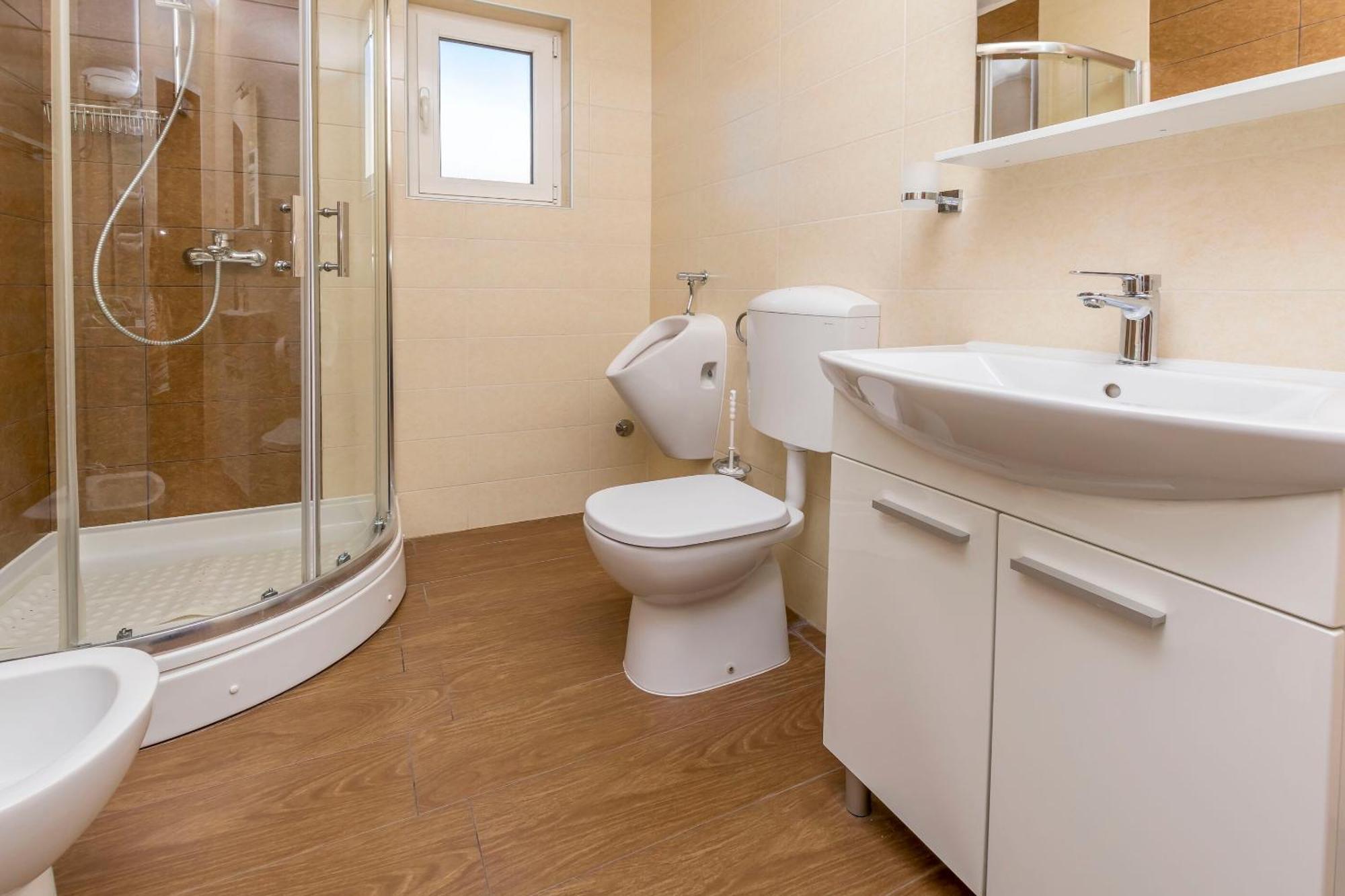 Apartment Jelena Примоштен Екстер'єр фото