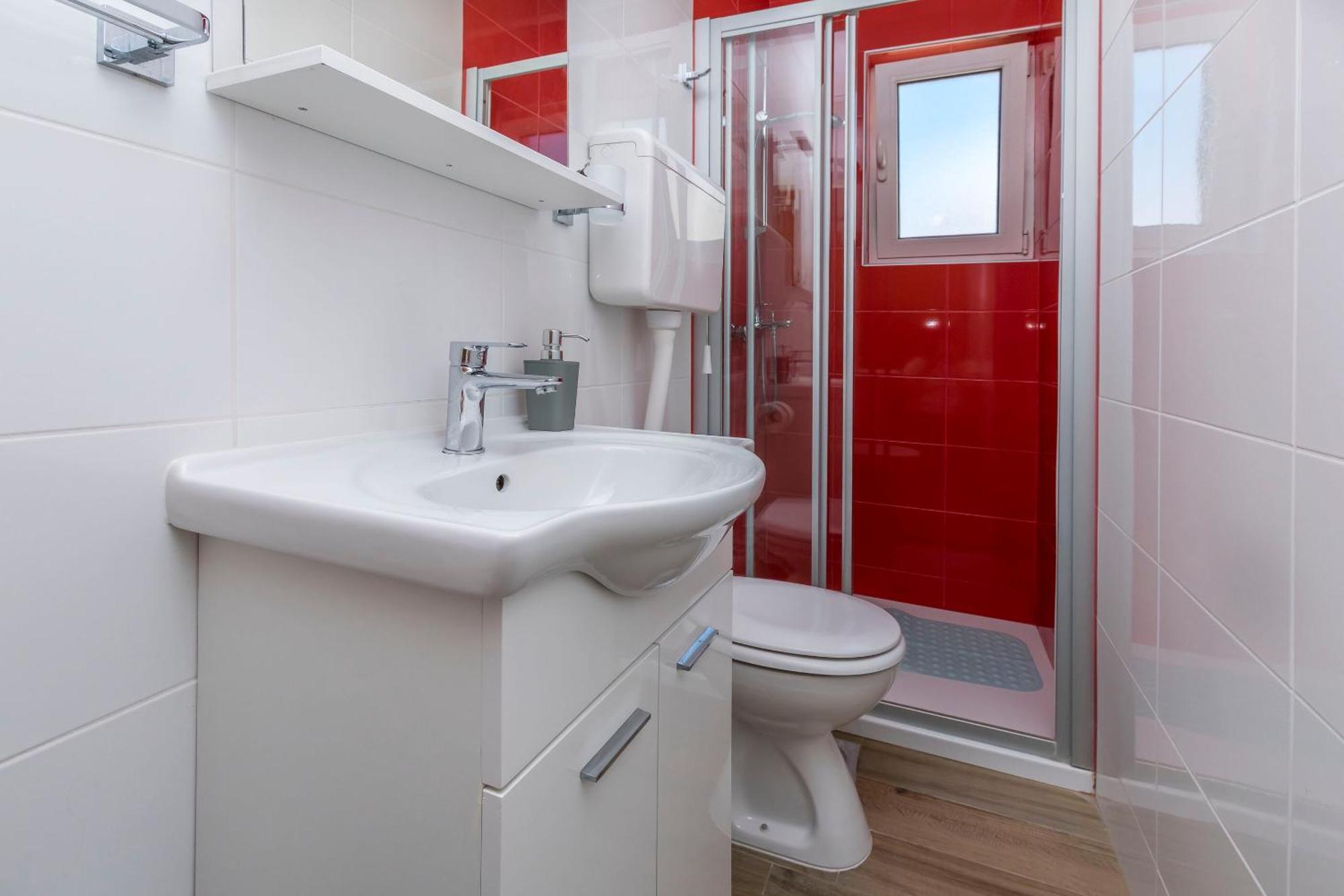 Apartment Jelena Примоштен Екстер'єр фото