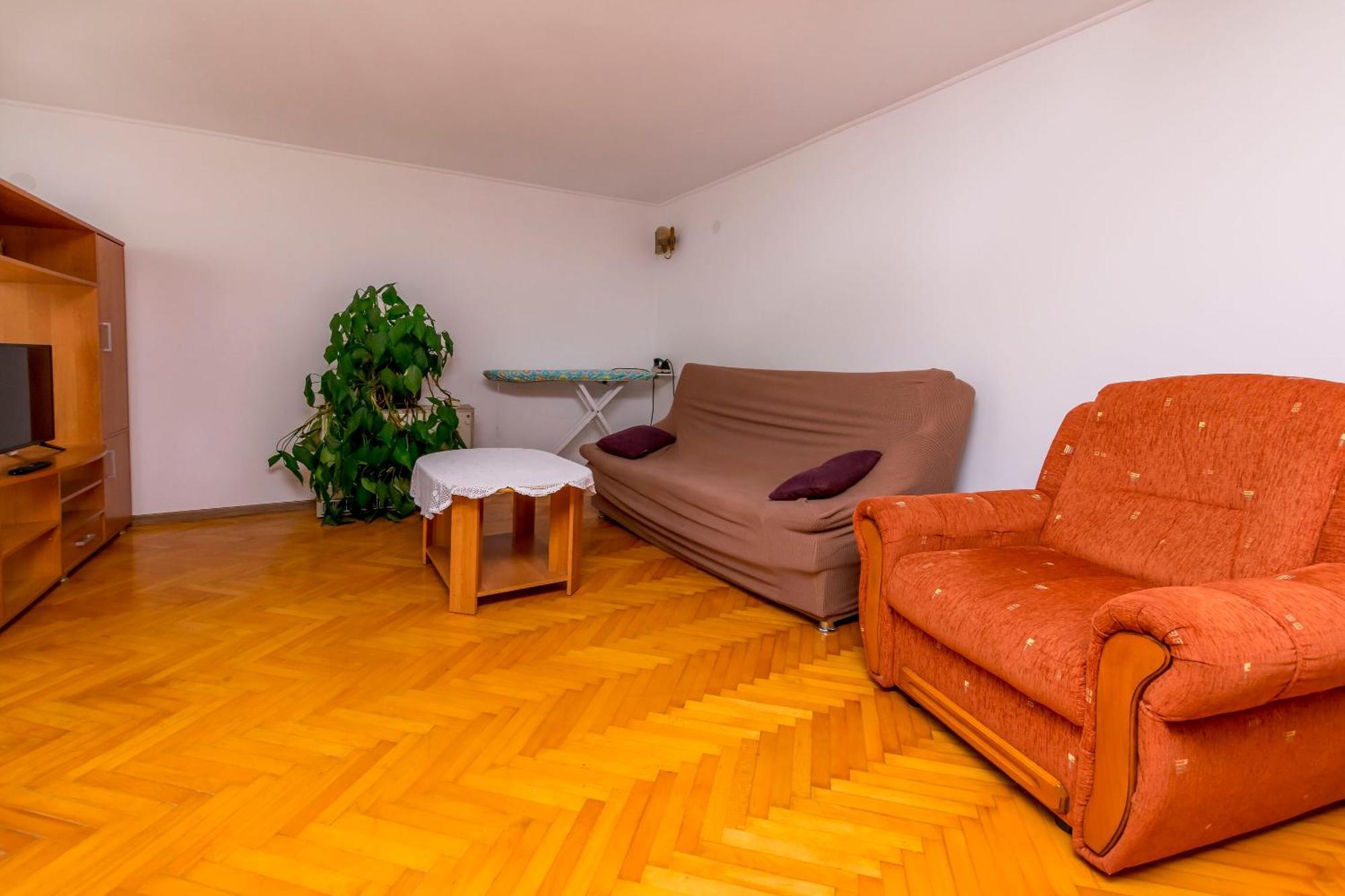 Apartment Jelena Примоштен Екстер'єр фото